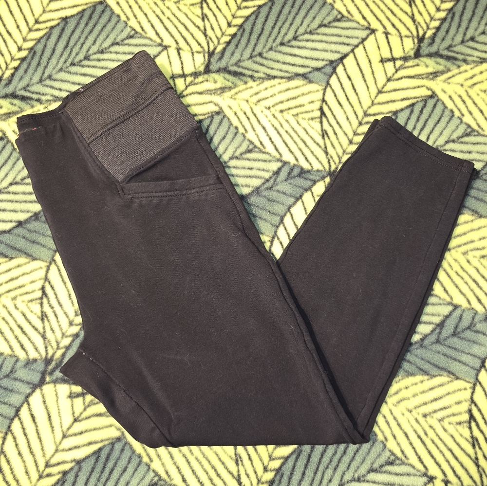 Saphire Red Black Leggings with Pocket